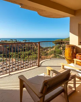 3HB Falesia Beach