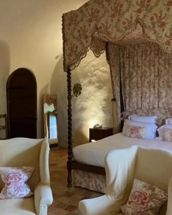 Château De Bagnols, photo 29
