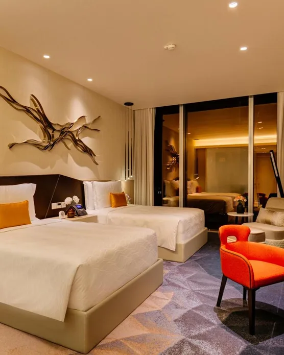Cinnamon Life at City of Dreams, photo 4