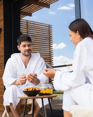 Nuit d’amoureux en France : les meilleures chambres et villes
