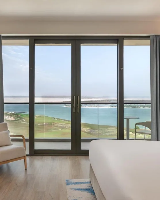 Crowne Plaza Yas Island by IHG, photo 7