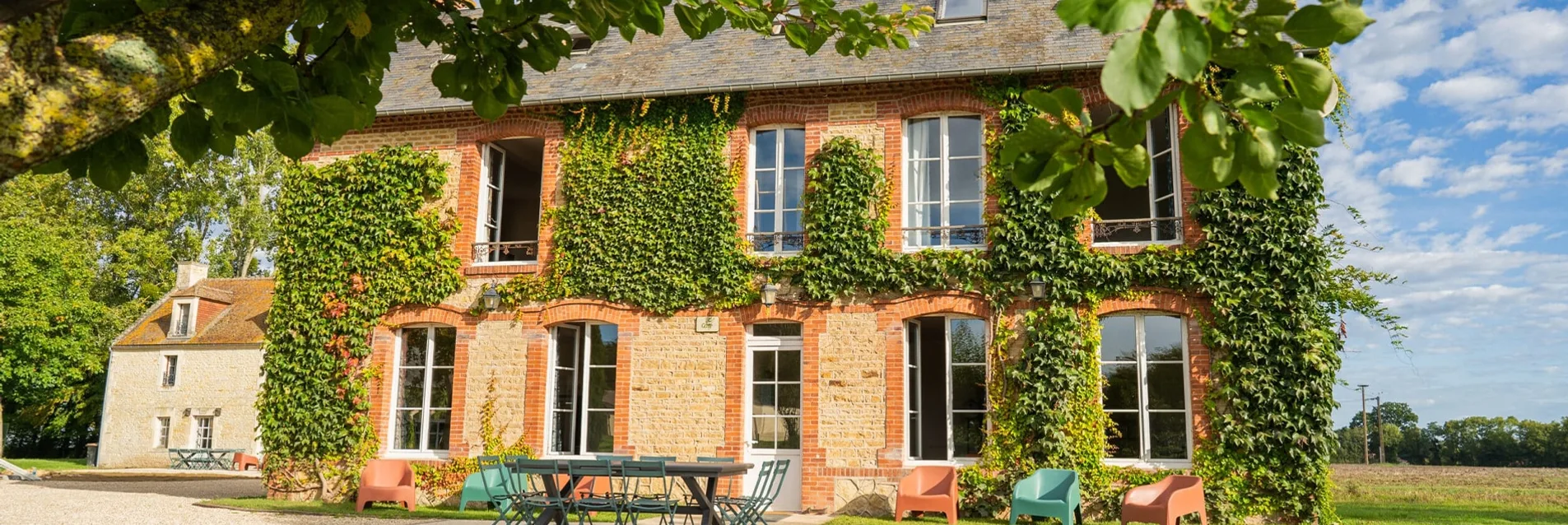 Le Domaine de Bois Roger : une chambre d’hôtes de prestige au cœur du Pays d’Auge