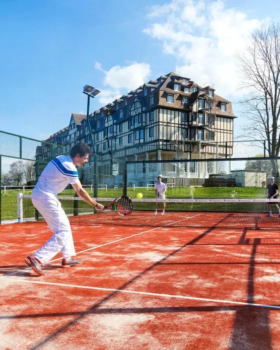 Hôtel Barrière L'Hôtel du Golf, photo 18