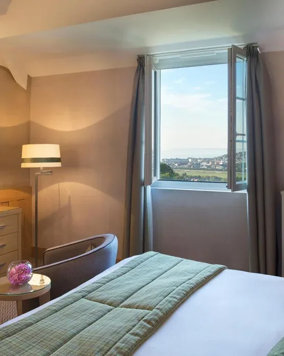 Hôtel Barrière L'Hôtel du Golf, photo 25