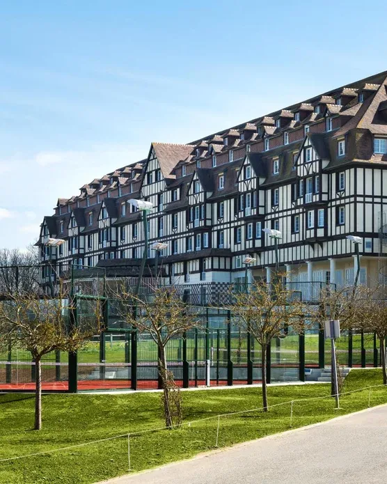 Hôtel Barrière L'Hôtel du Golf, photo 7