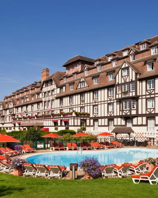 Hôtel Barrière L'Hôtel du Golf, photo 3