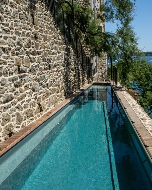 Castelbrac, deux suites de soin privatives face à la baie du Prieuré