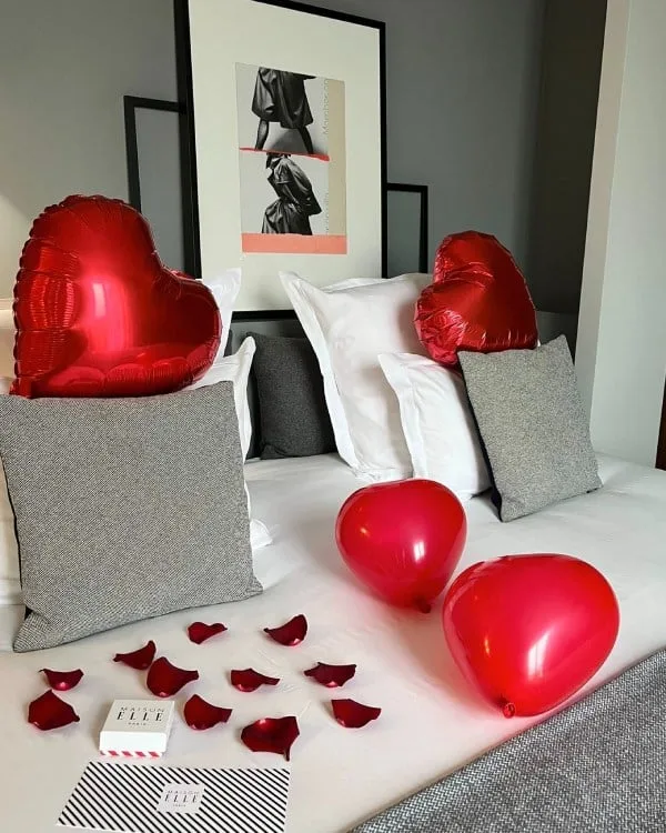 maison elle paris chambre