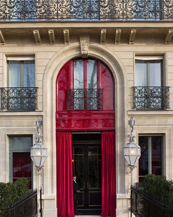 reserve paris entree