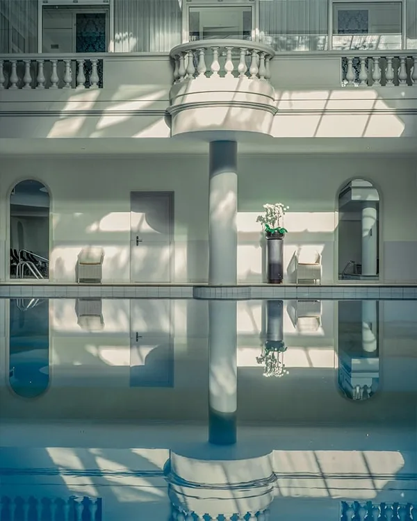 trianon palace versaille piscine