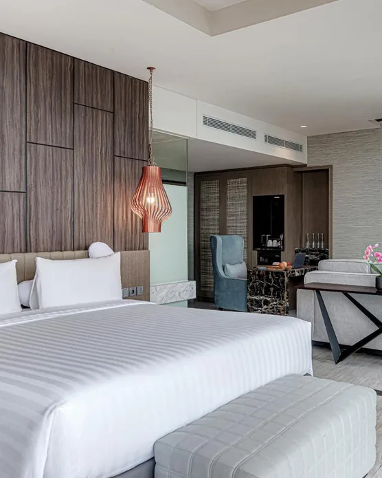 Whiz Luxe Hotel Spazio Surabaya, photo 9
