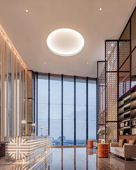 Whiz Luxe Hotel Spazio Surabaya, photo 3